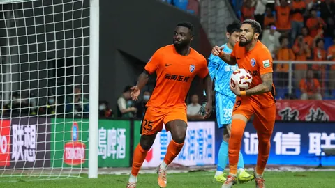 成都新鹏城1_1握手言和，安永佳闪电破门，费利佩一击定乾坤！