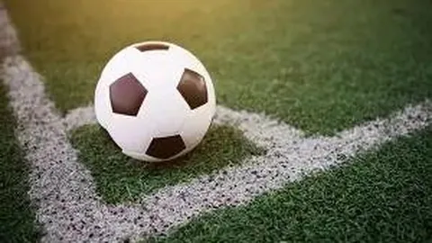 《紧急通报！纽卡斯尔铁卫丹-伯恩不幸遭遇肺穿洞及骨折重创，赛季恐休战长达六周》