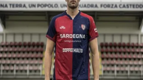 热那亚0-3国际米兰，卢卡库桑切斯各进一球，意甲第36轮国际米兰完胜